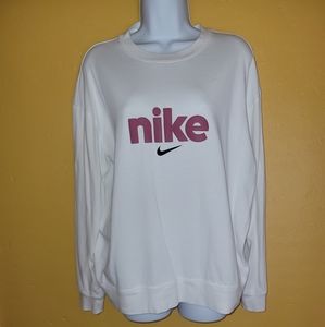 Women's Nike crew neck